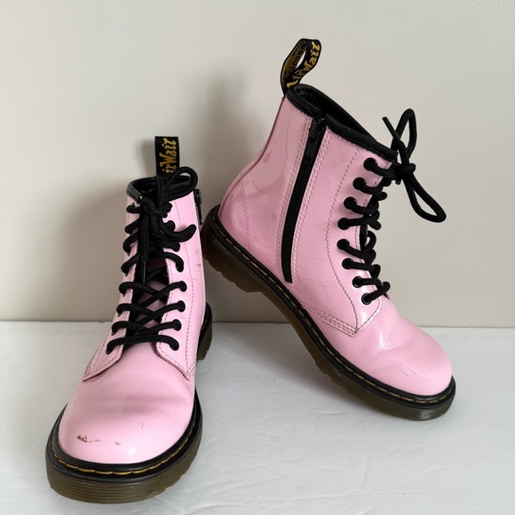 Dr. Martens 1460 J Pink Patent Leather Lace
Up/Zip Ankle Boots Size 2 - Picture 13 of 14